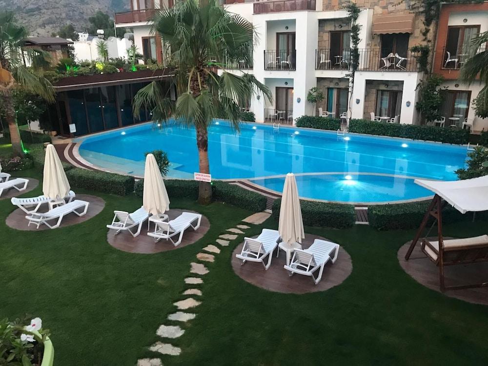 Liona Hotel & Spa กุนโดกัน ภายนอก รูปภาพ
